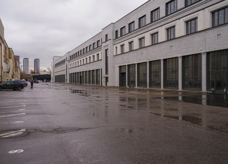 Дубровка: Вид здания